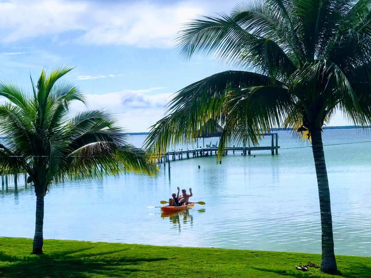 Tilt-Ta-Dock Resort Belize Corozal Bagian luar foto