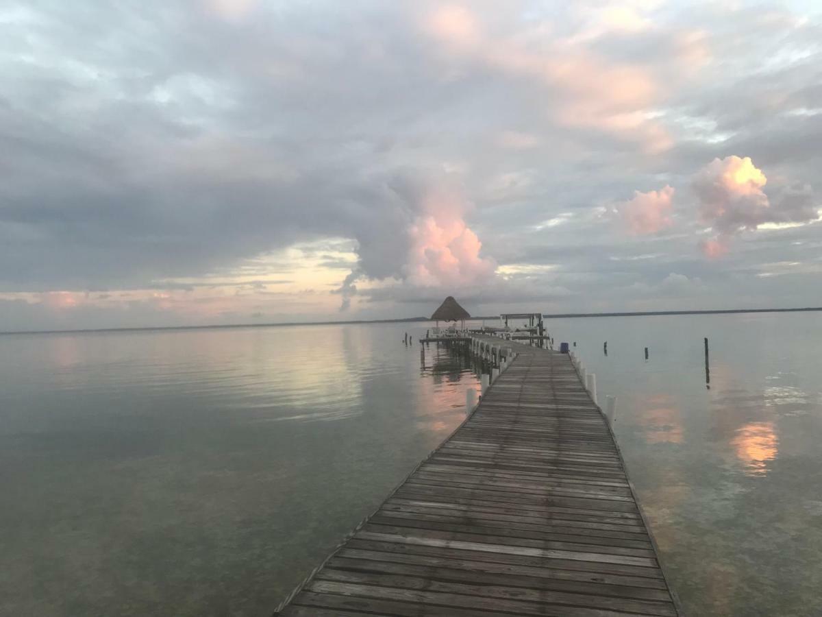 Tilt-Ta-Dock Resort Belize Corozal Bagian luar foto